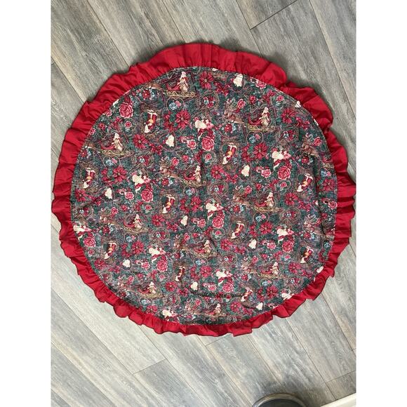 Vintage Christmas Skirt Tablecloth Round Ruffle Cotton 45” Red Print Victorian - Picture 7 of 7